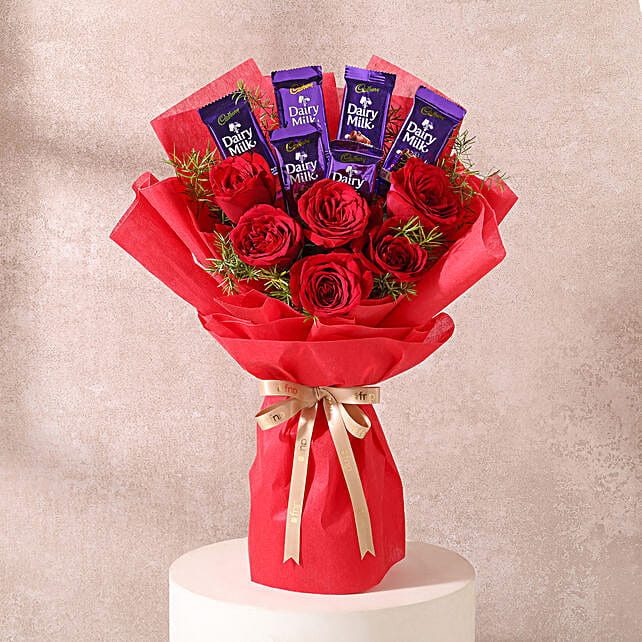 Red Roses Bouquet with Dairy Milk Chocolates Main image